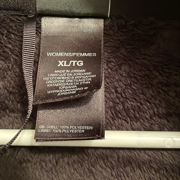 The North Face long sleeve zip up - Picture 5 of 6